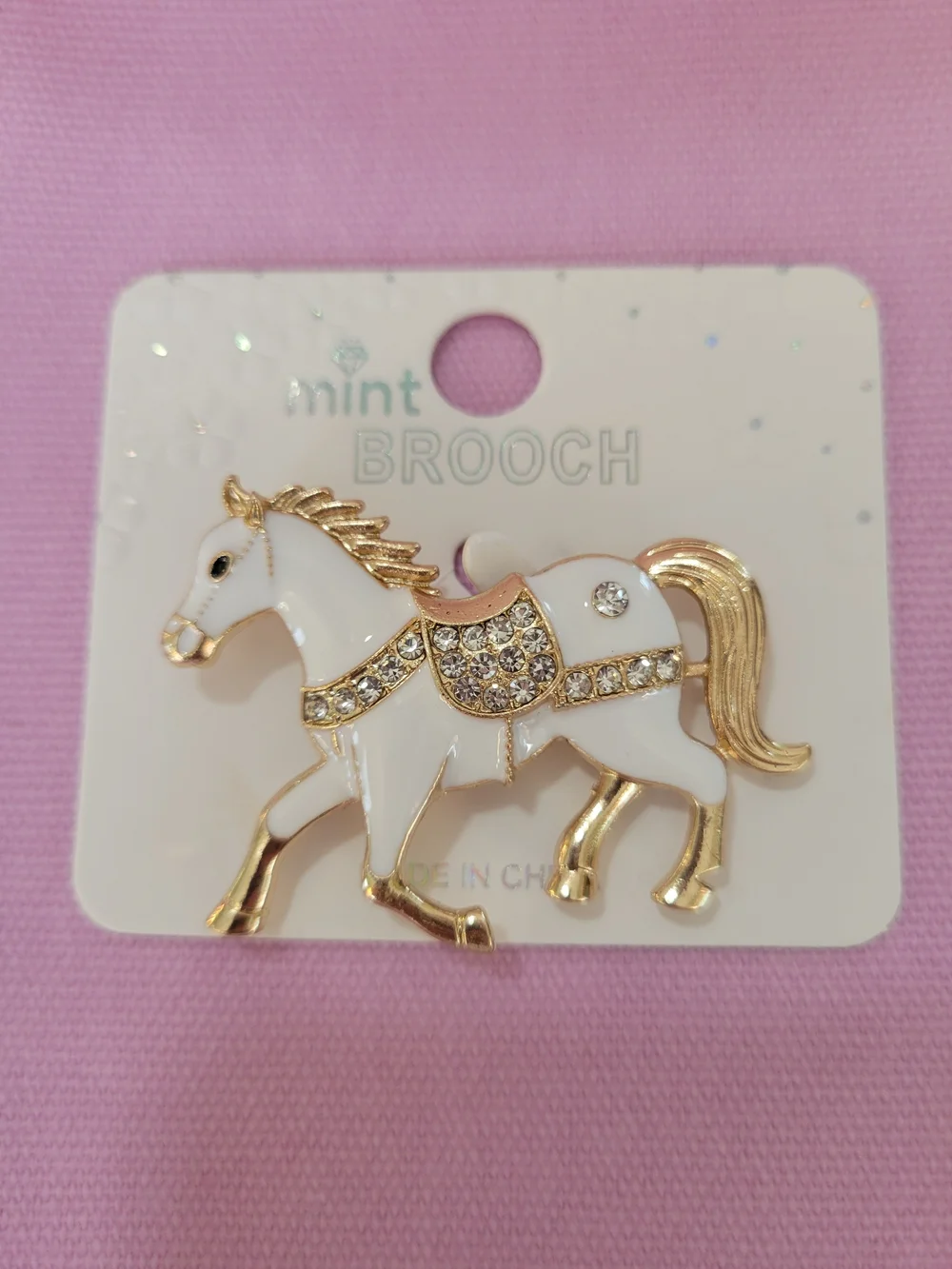 Mint White  Horse & Teal Dragonfly Brooch Set